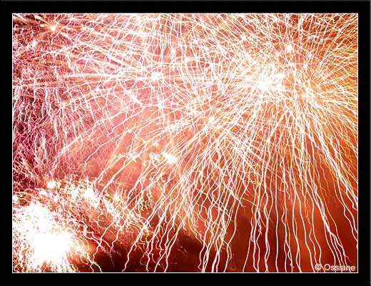 Zénith en Apothéose, Dôme Rose en Osmose, Ciel Grandiose en Symbiose.